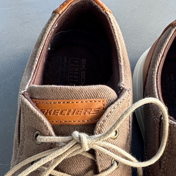 Skechers Street Collection Air Cooled Memory Foam Men’s Size 9 - Picture 3 of 8